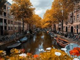 Best Cities in Europe for Autumn Weather: Where to Travel for Cool and Scenic Experiences