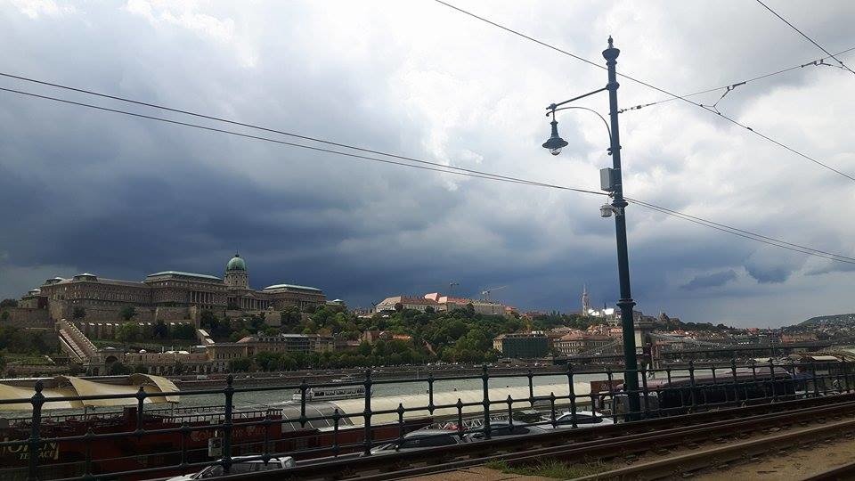 ⚠️ Weather Disruption Alert in Budapest Today: Unstable Conditions and Travel Delays